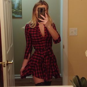 LAST CHANCE | Flowy Plaid Mini Dress